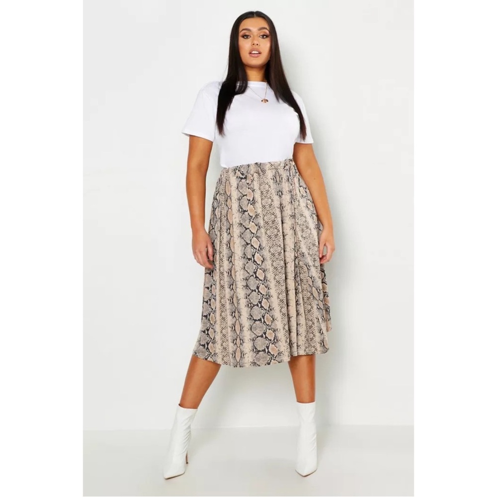 Boohoo Snake Print Midi Skirt - Beige and Black